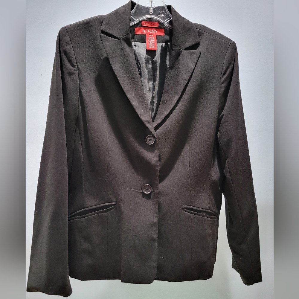 Elegant Black Women's Blazer by Calvin Klein